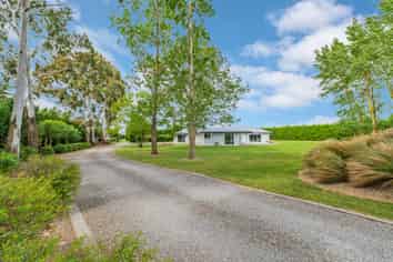602 Mclaughlins Road, DARFIELD