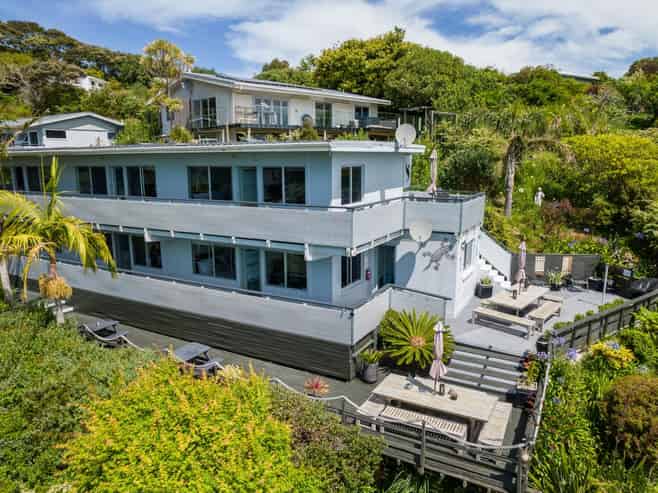 ESCAPE TO OPPORTUNITY – OWN PACIFIC HARBOUR LODGE
