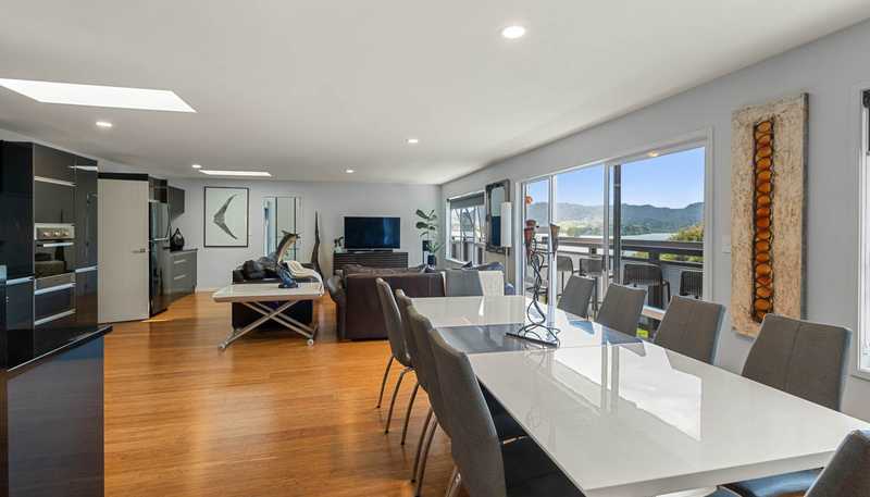 8 Lewer Road, Whangaroa