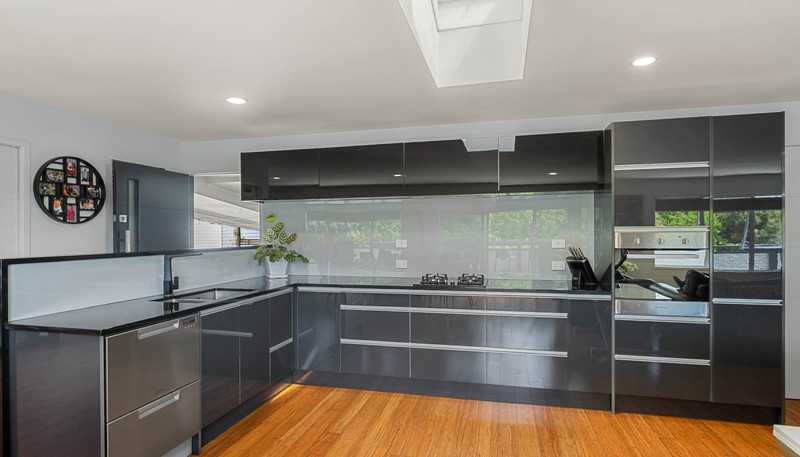 8 Lewer Road, Whangaroa