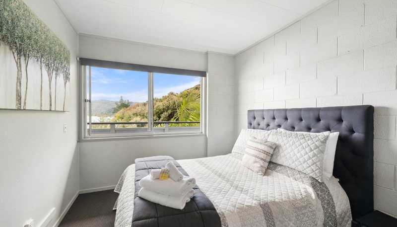 8 Lewer Road, Whangaroa