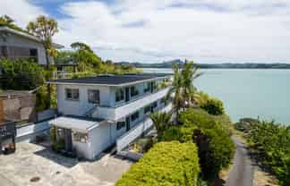 ESCAPE TO OPPORTUNITY – OWN PACIFIC HARBOUR LODGE
