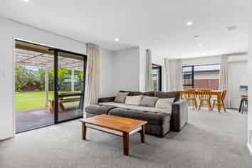 13 Chamberlain Lane, Rangiora