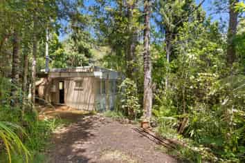 61 Whatipu Road, HUIA