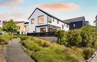 3 Jack Seabrook Road, Hobsonville