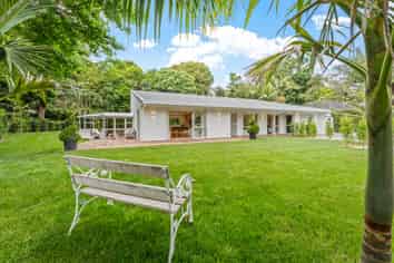 36B The Circle, Manly