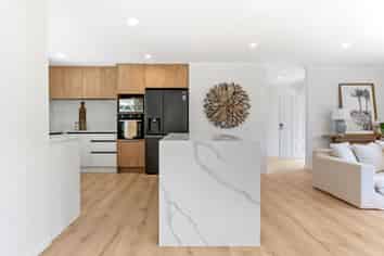 36B The Circle, Manly