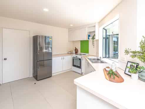 4 Rotokawau Drive, Saint Johns Hill