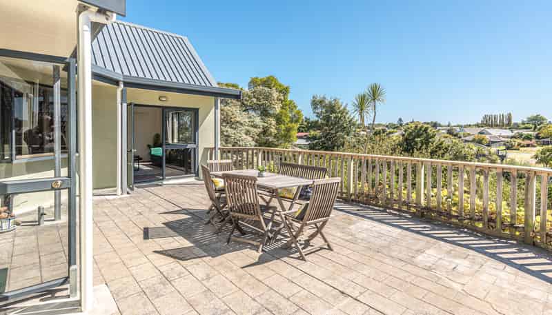 4 Rotokawau Drive, Saint Johns Hill