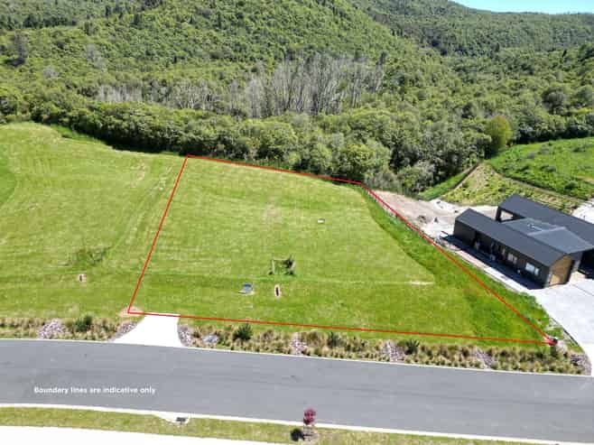 11 Otaketake Drive, Kinloch