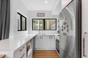 3/37 Woodland Road, Johnsonville