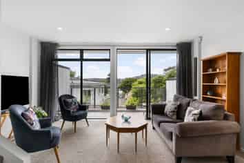 3/37 Woodland Road, Johnsonville