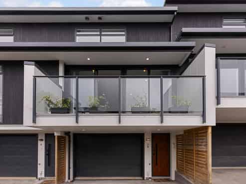 3/37 Woodland Road, Johnsonville