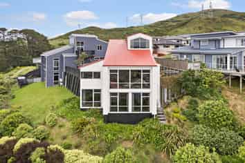 65 Erlestoke Crescent, Churton Park