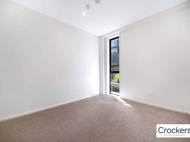 1/2 Treasure Lane, Te Atatu South