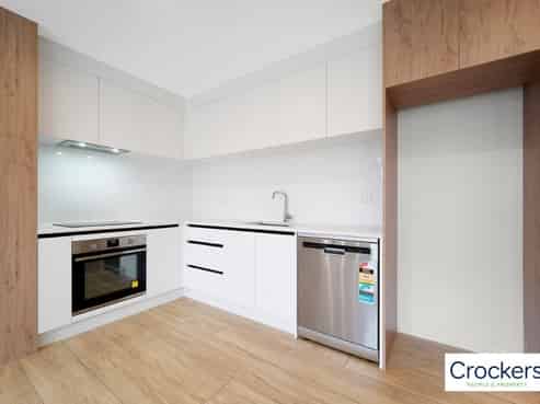 1/2 Treasure Lane, Te Atatu South