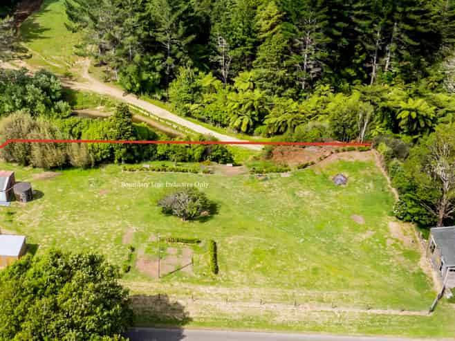 0n Tiromoana Road, Normanby