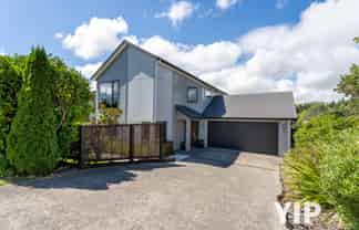 59 Te Puia Drive, Aotea