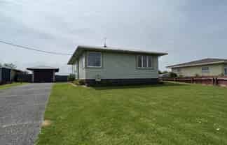 228 Egmont Street, Patea