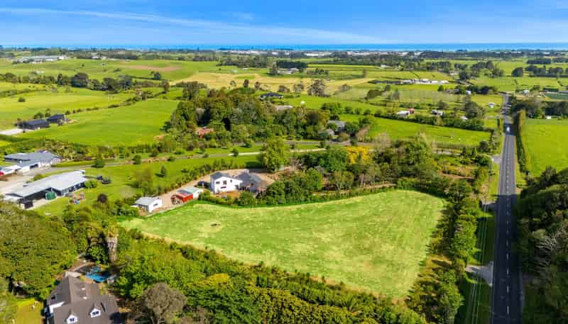422 Corbett Road, New Plymouth