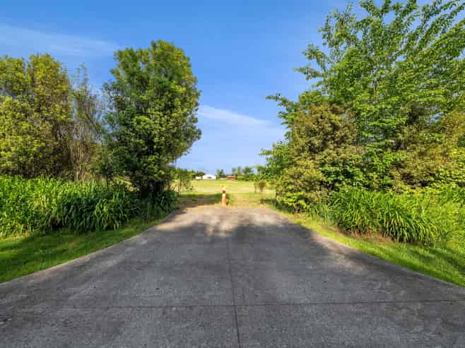 422 Corbett Road, New Plymouth