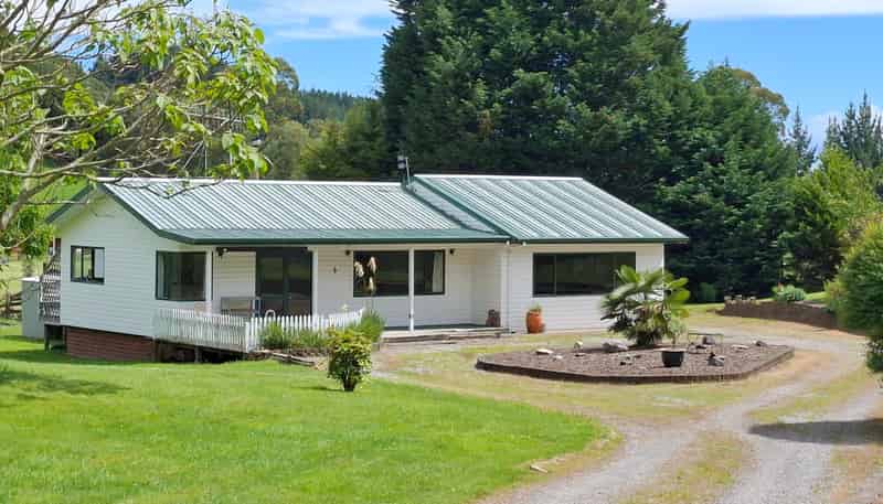 227 Whangamata Road, Kinloch