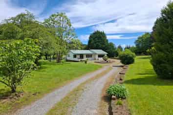 227 Whangamata Road, Kinloch