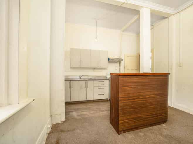 372 South Road, Caversham