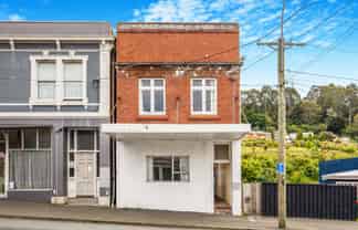 372 South Road, Caversham