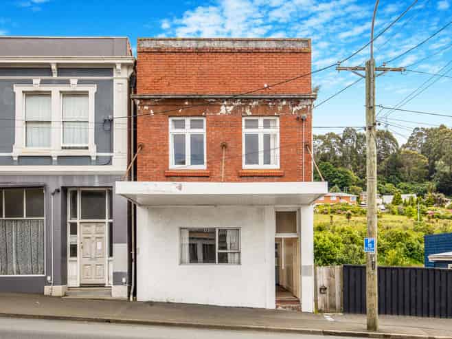 372 South Road, Caversham