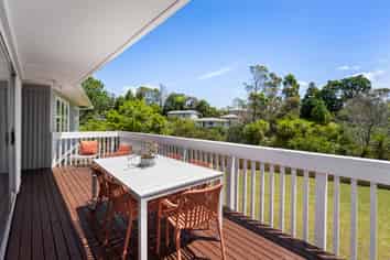 12 Kiernan Place, Kelston