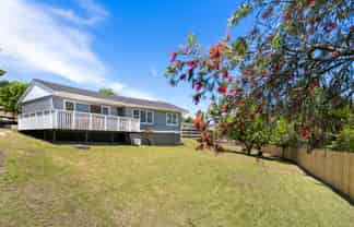 12 Kiernan Place, Kelston