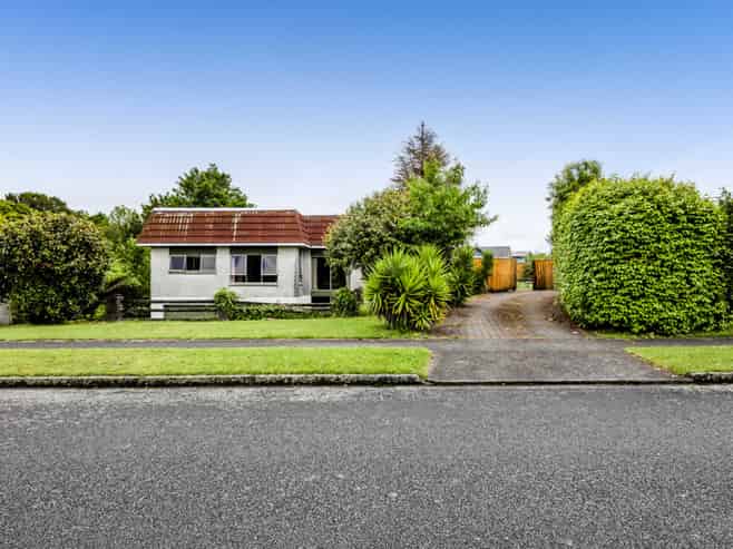 19 Tybalt Street, Stratford