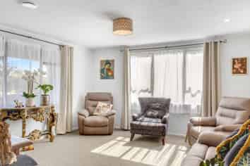 95 Queen Street, WESTPORT