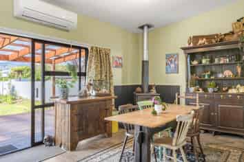 95 Queen Street, WESTPORT