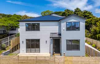 11a Banyan Drive, Totara Heights