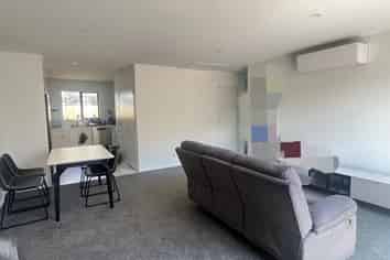 54B Russley Road, Russley