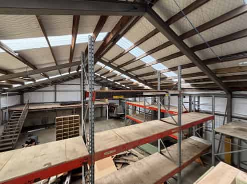 Quality Industrial with Large Yard – Kelson