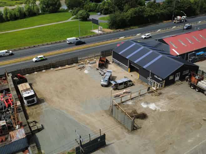 Quality Industrial with Large Yard – Kelson