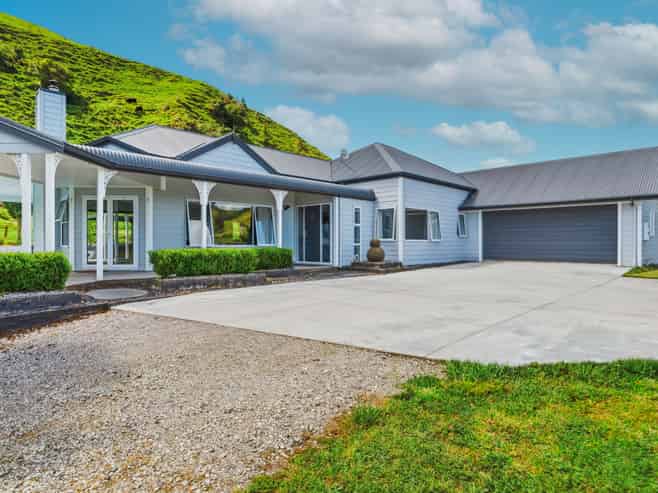 40 Grant Road, Kinloch