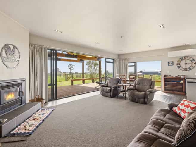 106B Awanuiarangi Road, Pikowai