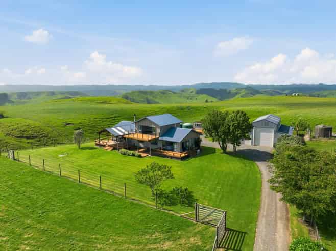 106B Awanuiarangi Road, Pikowai