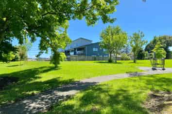 9/504 Swanson Road, Ranui