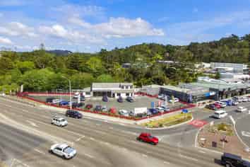 Prime Corner Yard in Silverdale 