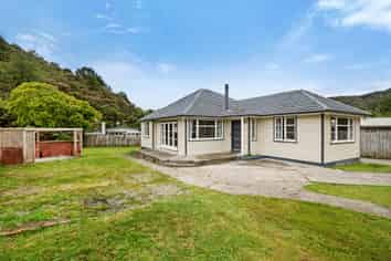 54 Raukawa Street, Stokes Valley