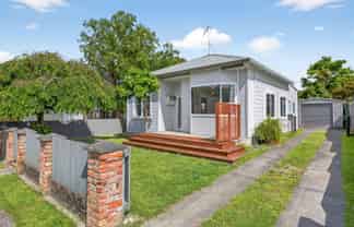 8 Massey Road, Mangapapa