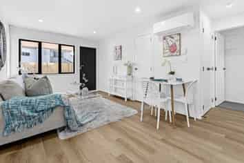1A/192 Blockhouse Bay Road, Avondale