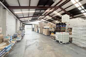 Large Onehunga Industrial Facility | 1,449 m2