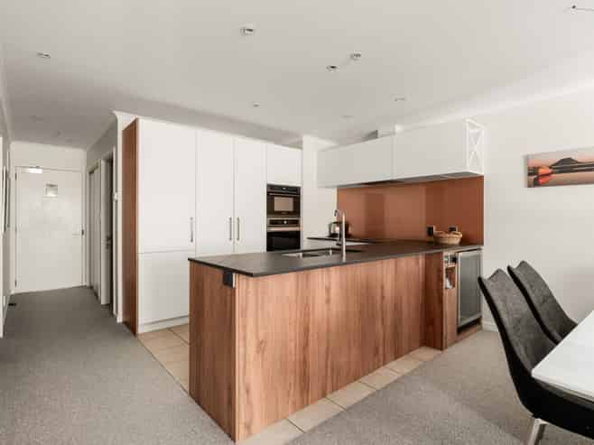 111/136 Marine Parade, Mount Maunganui