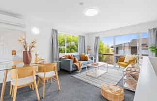 12/48 Mcleod Road, Henderson